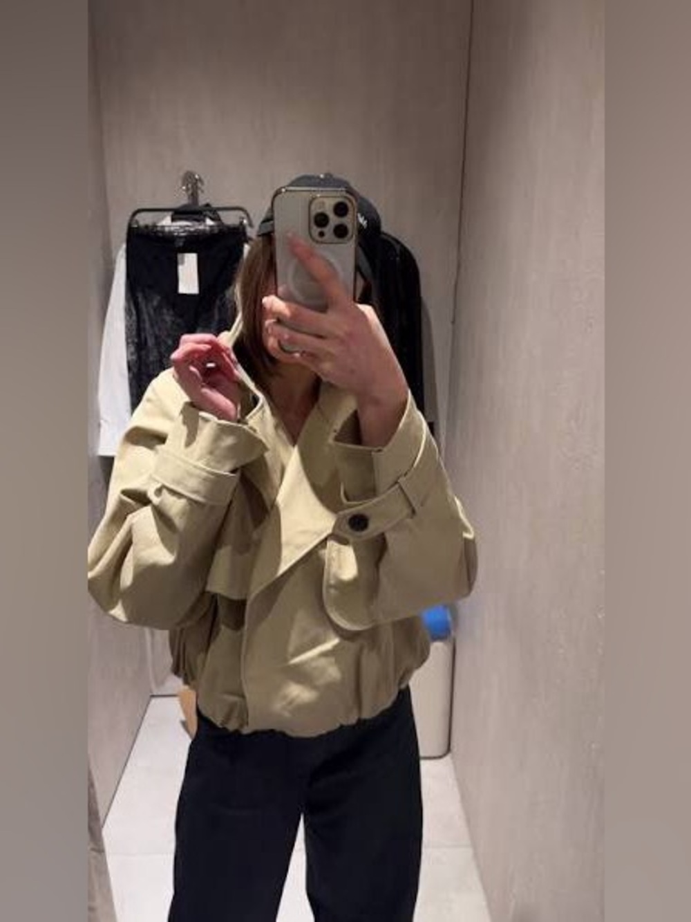 ZARA Cropped Balloon Trench Coat in Straw